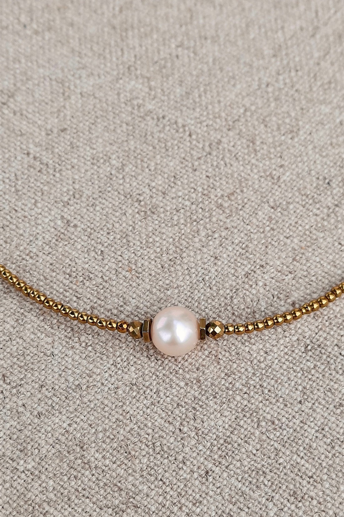 Collier Elisa Hématite, perle baroque