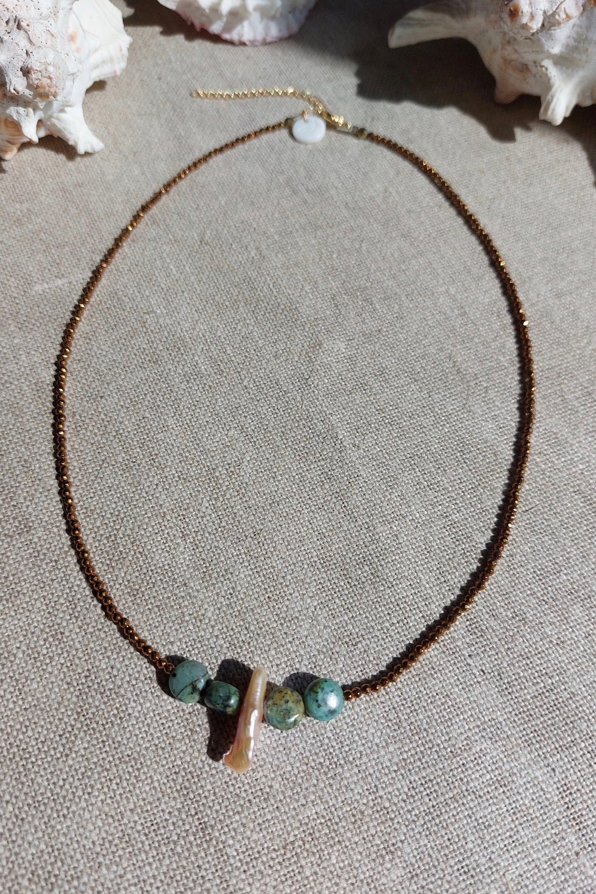 Collier Mia Turquoise africaine perle baroques
